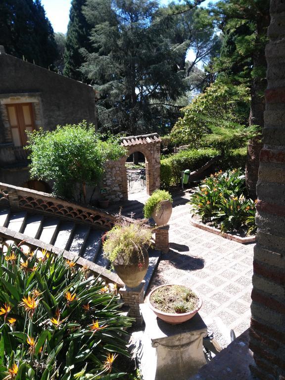 Апартаменти Giardino Del Sole Таорміна Екстер'єр фото